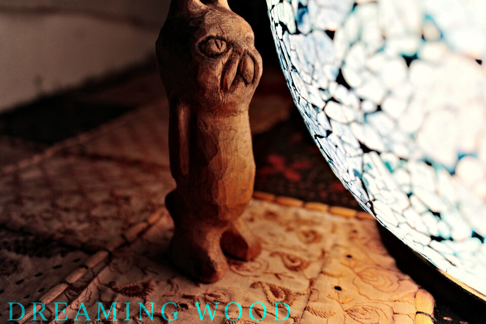 見上げる猫のオーナメント　Looking Up Cat Ornament