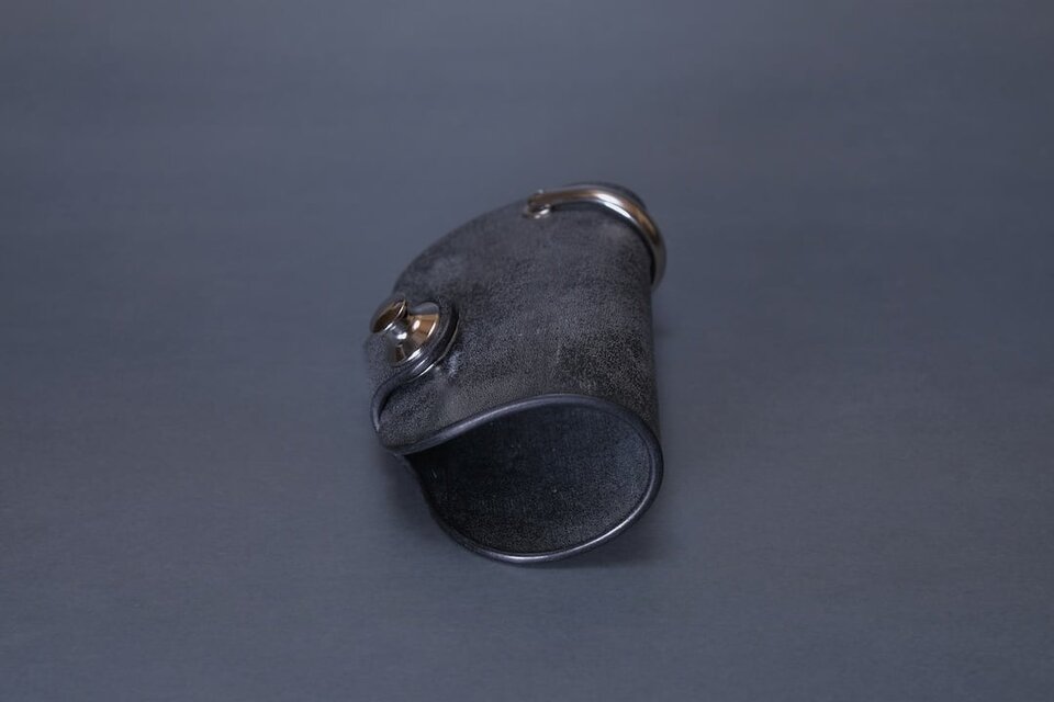 ドイツホックのキーケース　フルグレインブライドル　ブラック　シルバー金具