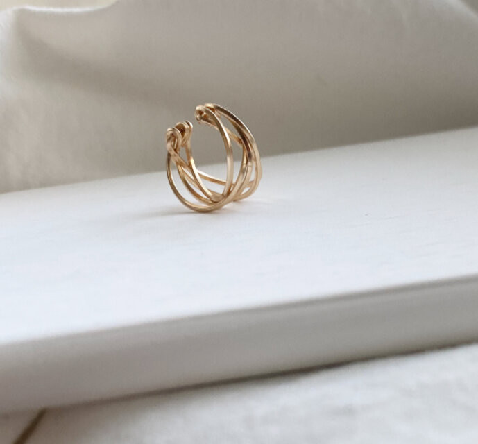 14kgf diagonal 5連　イヤーカフ