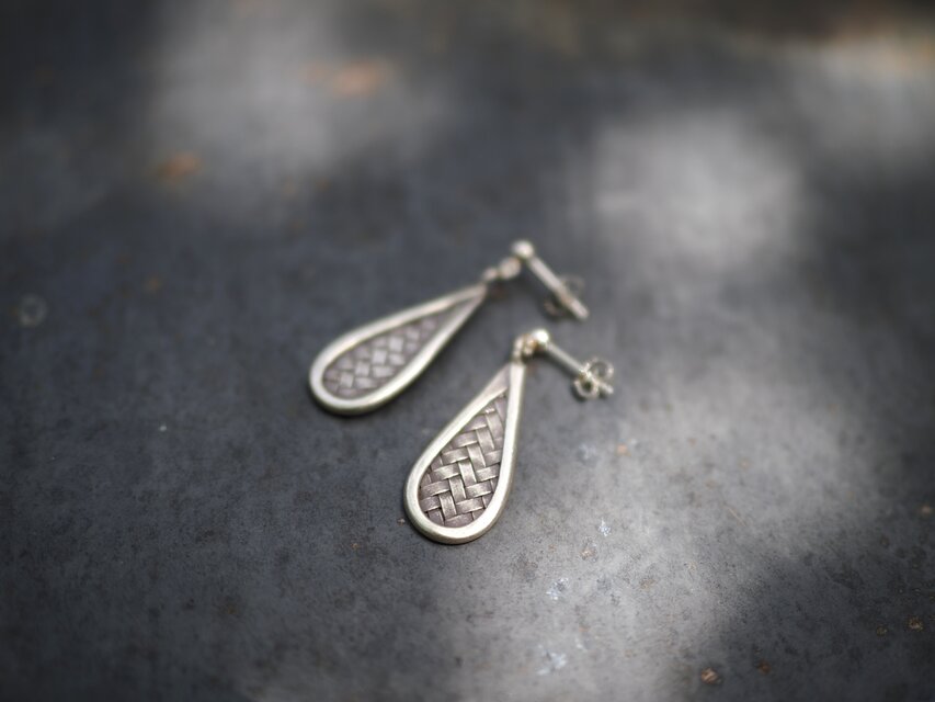 -Karensilver- charm pierce