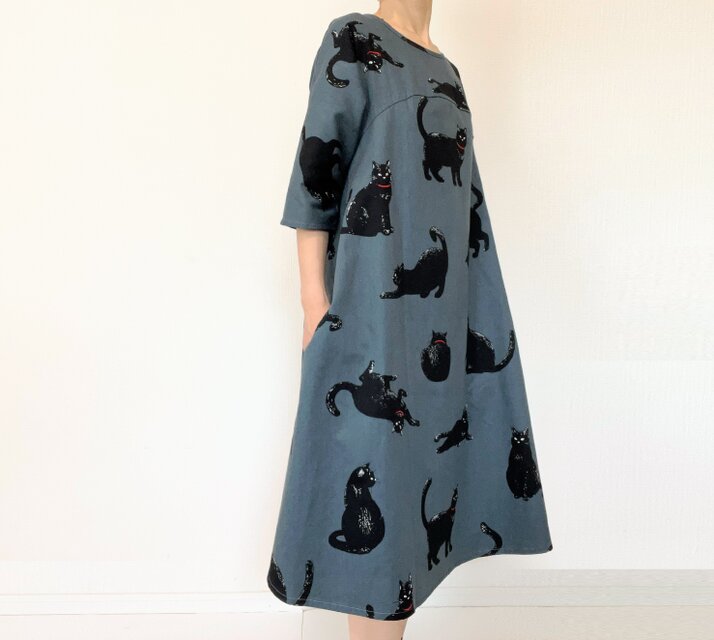 こなまいきな黒猫のワンピース＊ポケット付き＊国産コットン 綿100