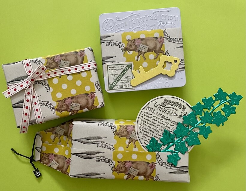 大きめラッピングペーパー 　ぶたとすずらん　8枚Set