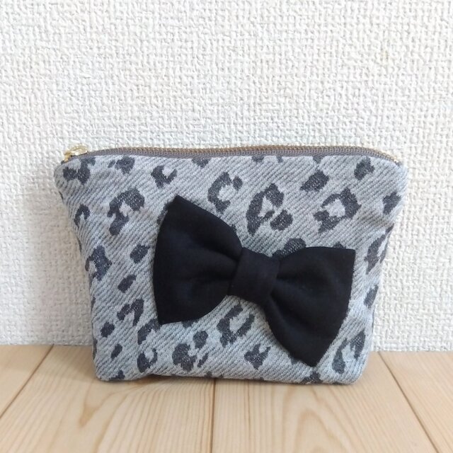 リボン　ニット生地16cmのレオパードポーチ　ポケット付き　ヒョウ柄　ブラック　437のコピー