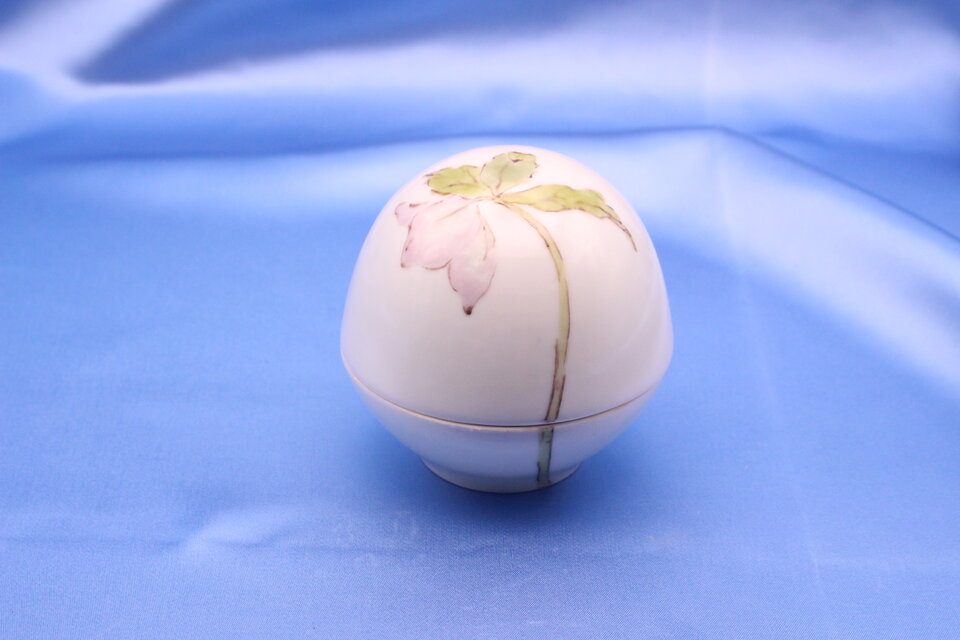 クリスマスローズの陶筥