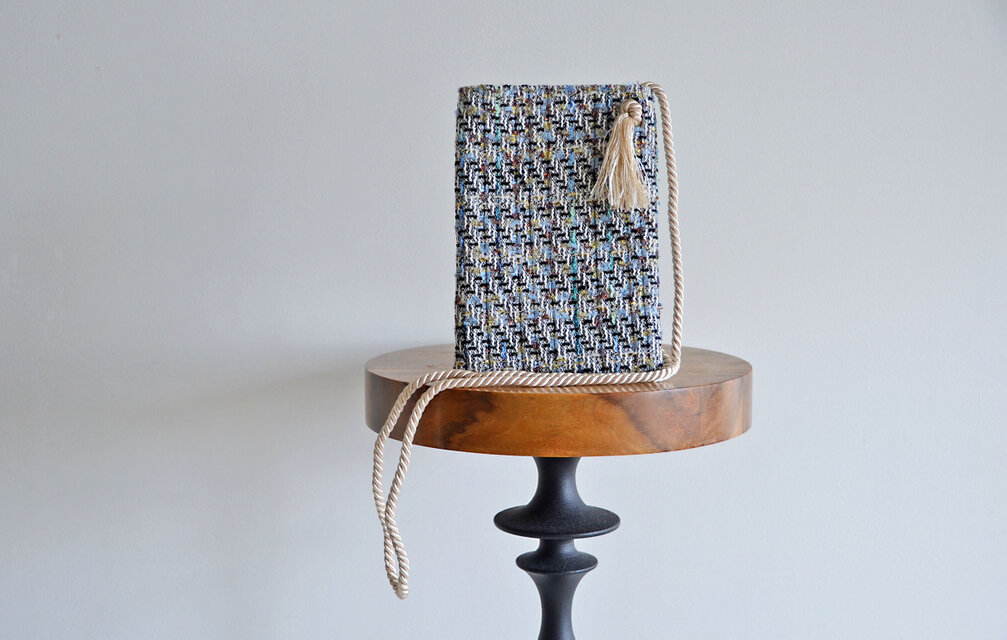 数量限定 イタリア製　上質ファンシーツイード　2wayスマホショルダーバッグ　パウダーブルー入学式・卒業式・セレモニーにも◎