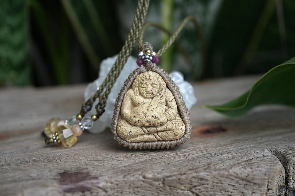 カービング★仏陀様 マクラメネックレス2445