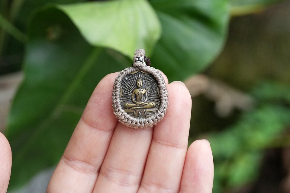 御幸さす☆仏陀様 マクラメネックレス2446 | iichi 日々の暮らしを