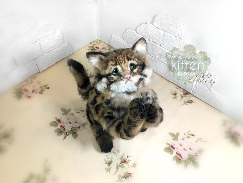 羊毛フェルト 猫の顔アート（オーナー） ハンドメイド 羊毛フェルト 猫の顔 アート作品 フレーム付き