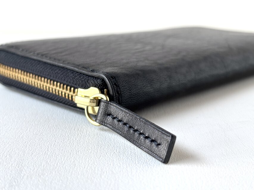 ラウンドファスナー長財布 ｜ 栃木県産/革財布/クラシック | iichi