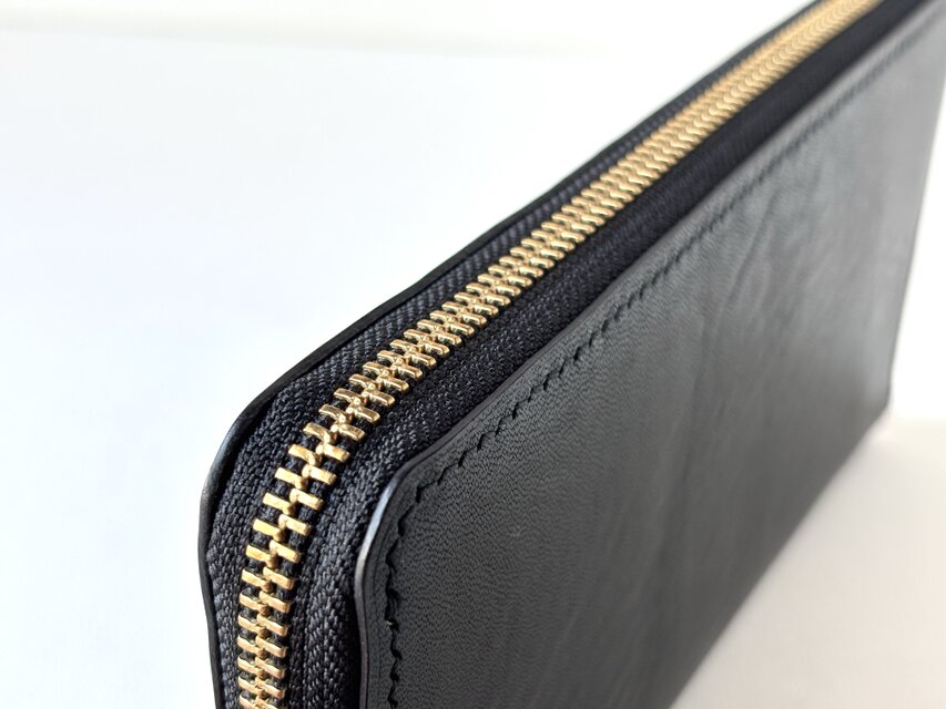 ラウンドファスナー長財布 ｜ 栃木県産/革財布/クラシック | iichi