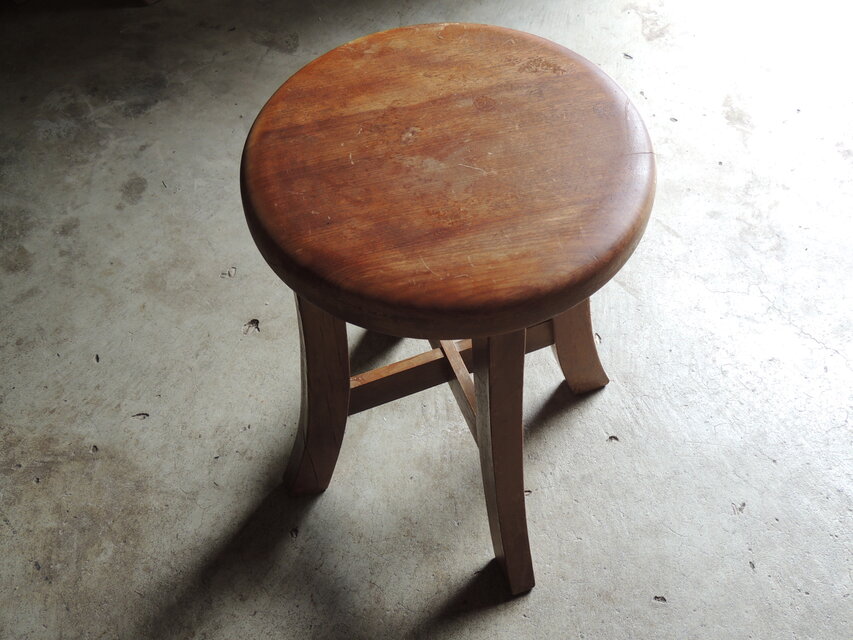 アンティーク家具　丸椅子 丸椅子01 | iichi 日々の暮らしを心地よくするハンドメイドや