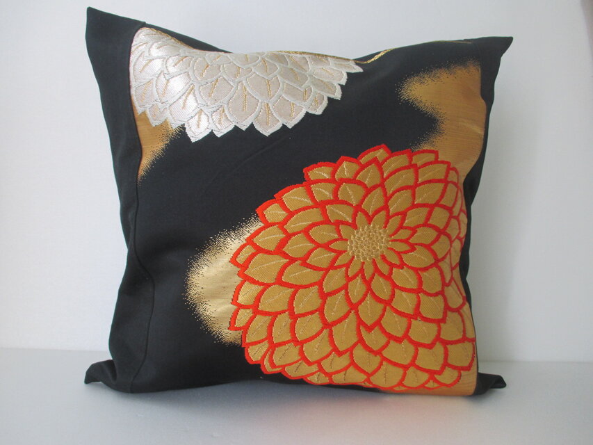 u151 イサさま　ご予約品　裏地付　帯 クッションカバー　座布団カバー　ファスナー　40x40cm　おしゃれ