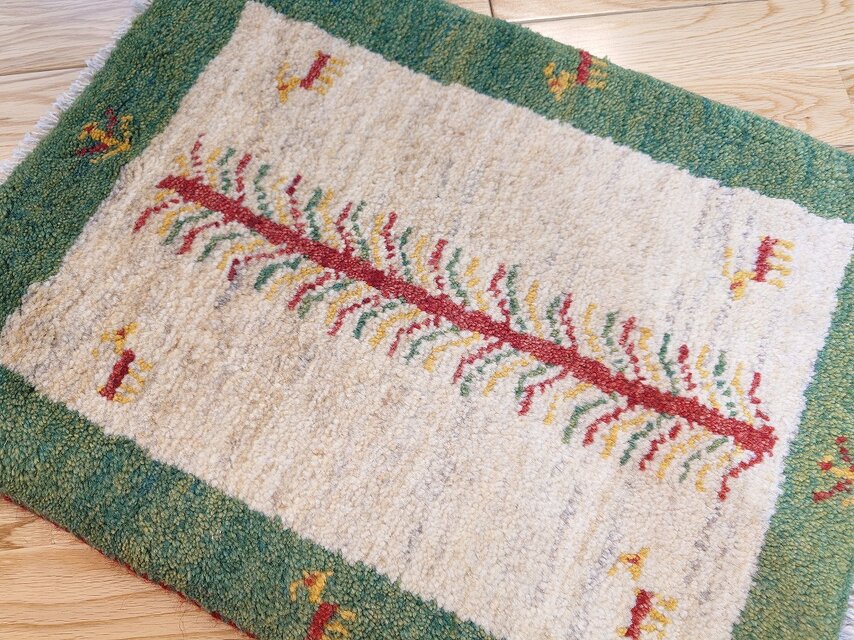 ペルシャ ギャッベ 玄関マット小 56x43cm 生命の木 NN19748G ペルシャ ギャッベ 玄関マット小 56x43cm 生命の木 NN19748G