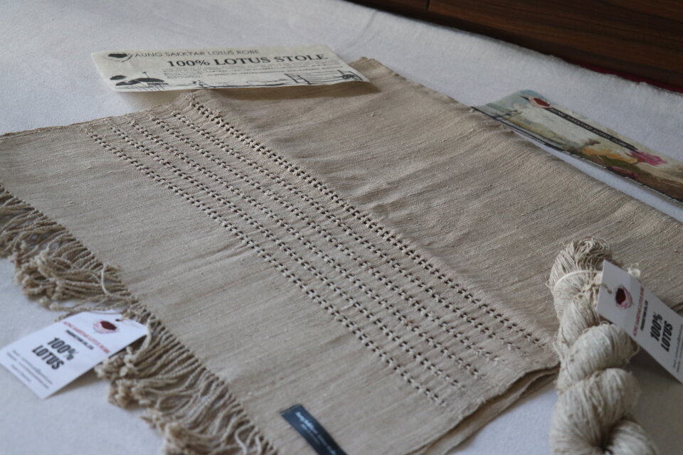 100%蓮ストール(OC bottom Candy Design)