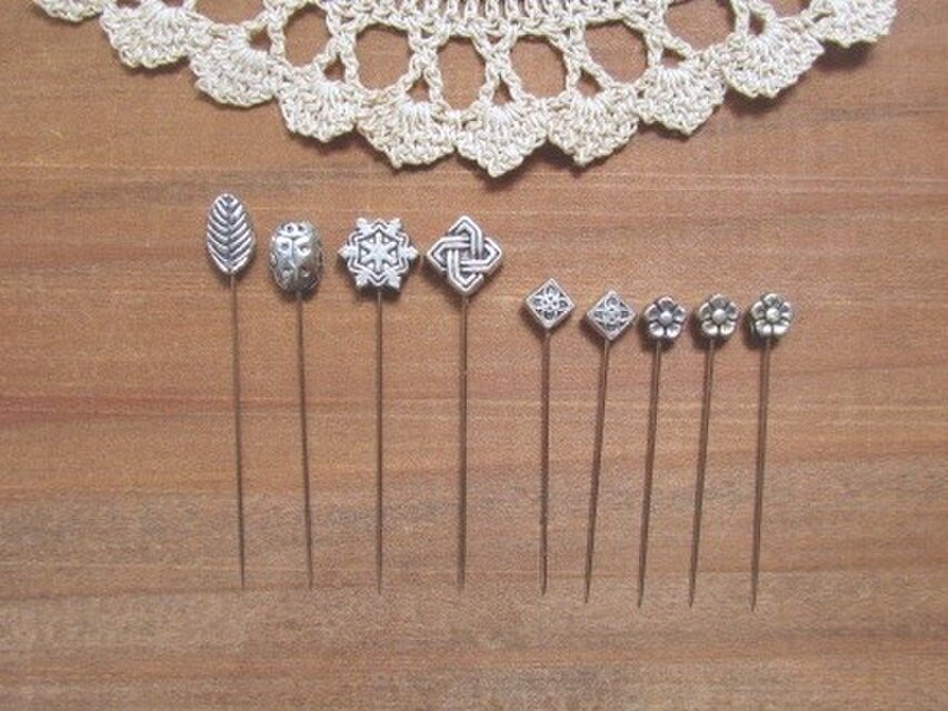 メタルビーズのまち針　大小いろいろ 9本セット