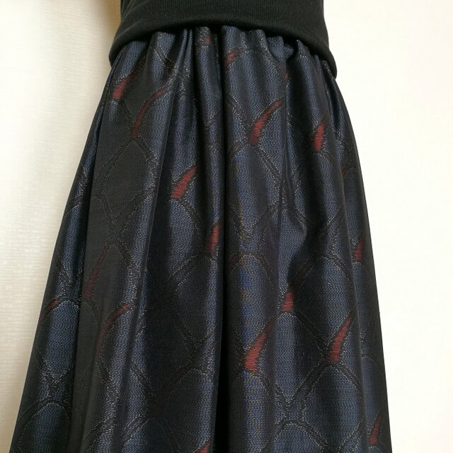 大島紬紬いろいろを繋ぎ大人可愛いティーヤードスカートに 大島紬紬いろいろを繋ぎ大人可愛いティーヤードスカートに