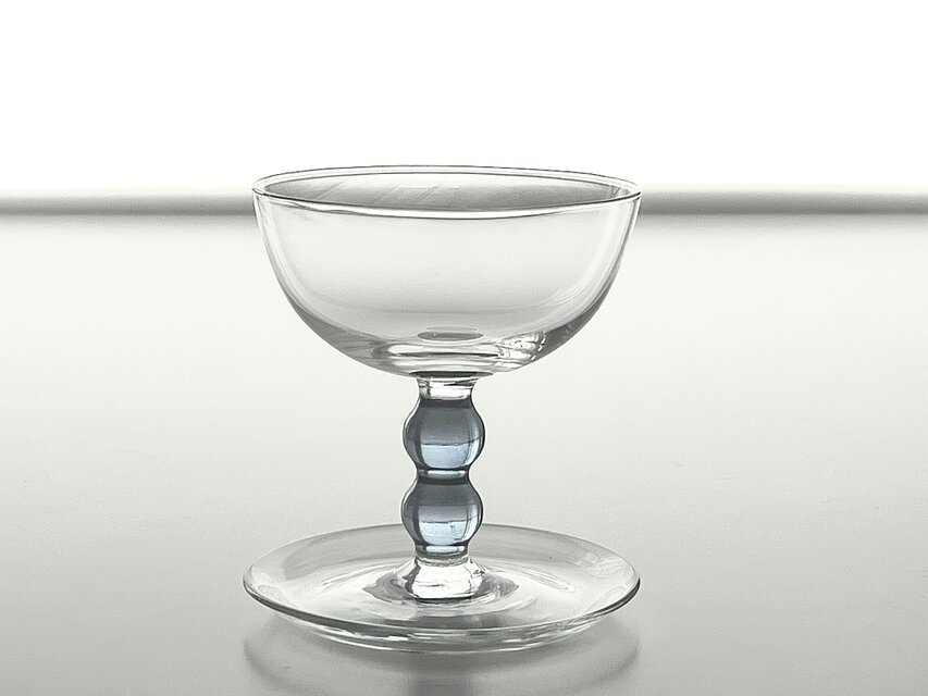 【KARHULA-IITTALA】ボールステムのデザートボウル（ブルー）