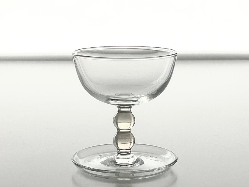 【KARHULA-IITTALA】ボールステムのデザートボウル（アンバー）