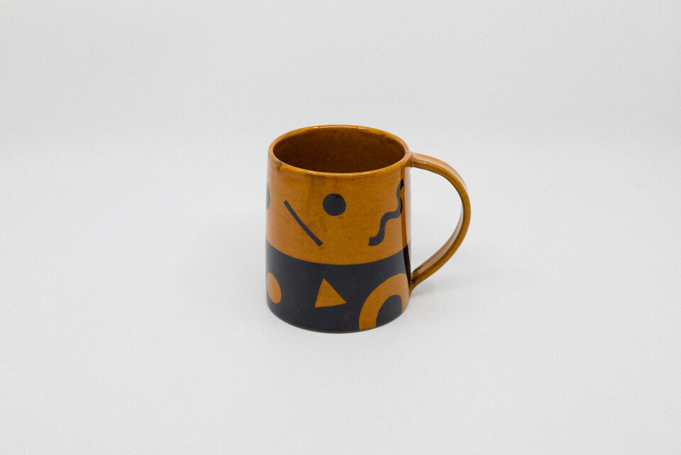 【飴釉】マグカップ -Atelier-