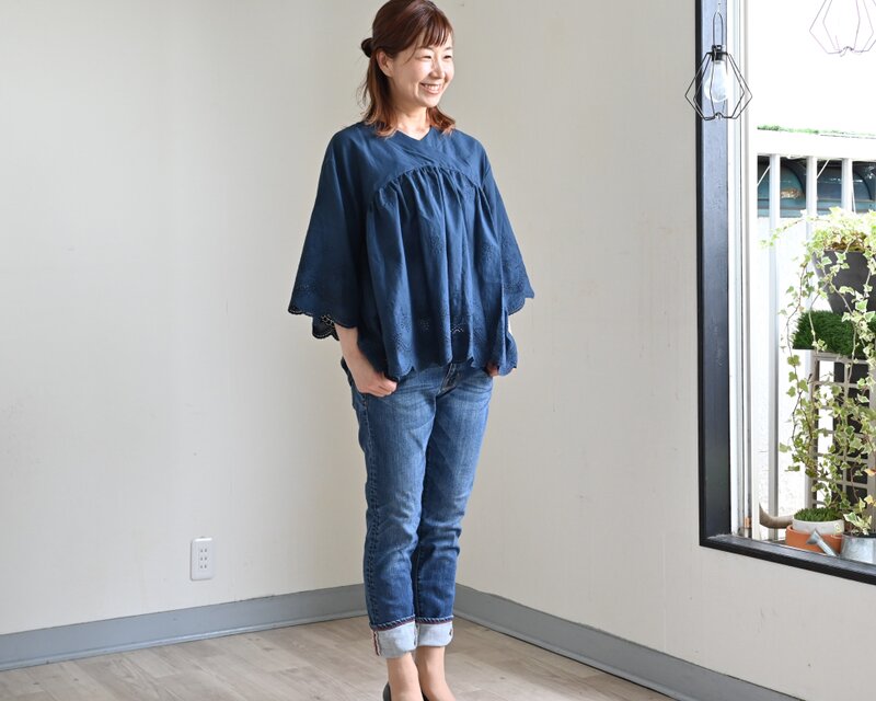 45rpm インディゴスカラップ 刺繍 レース付き半袖ブラウス レース刺繍の前開きスカラップブラウストップス – ONE PEACE ONLINE