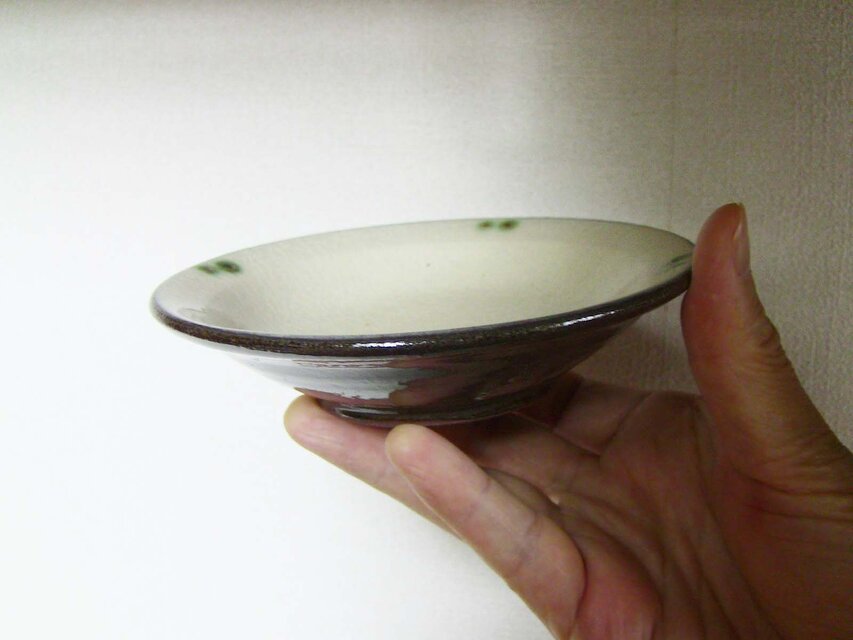 点描小皿 | iichi 日々の暮らしを心地よくするハンドメイドや