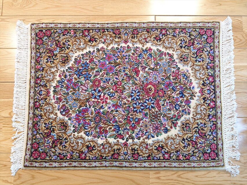 ペルシャ絨毯　宗教的建物細密刺繍ラグ 超美品2100 X1435mm ペルシャ絨毯 宗教的建物細密刺繍ラグ 超美品2100 X1435mm