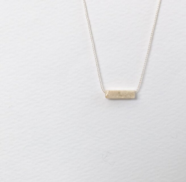 44【天然石 リバーストーン】アイボリー 14kg f肌にやさしい絹糸の