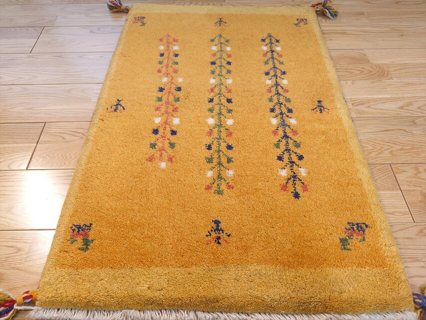 ペルシャ ギャッベ 玄関マット ラグ 88x60cm 黄金色 黄色 花