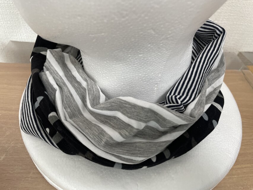 ハンドメイド 黒白ストライプ帽子 ストライプ柄ハット 帽子 レディース ハット 柄 ストライプ・(80