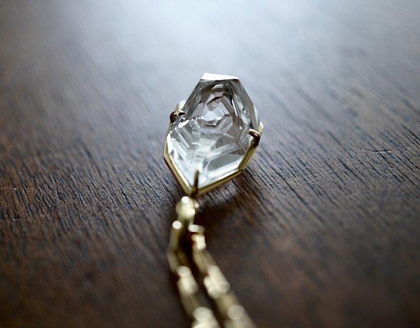 diamond elestial quartz K18 necklace