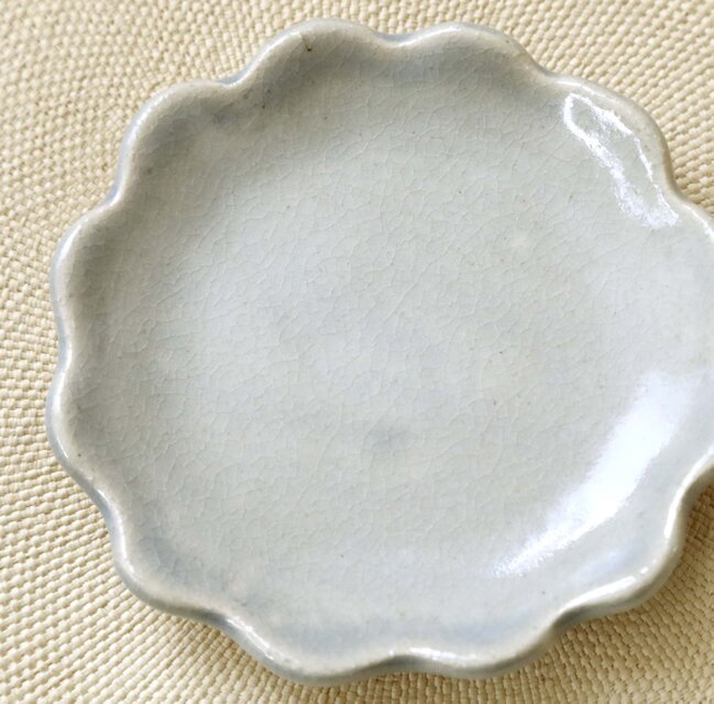 十二花弁輪花小皿 ブルーグレー