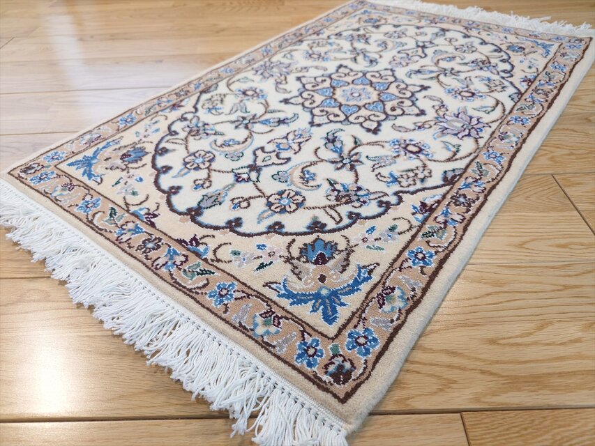 ペルシャ絨毯 ナイン産 ノーラ 玄関マット小 80（88フサ込）x50cm