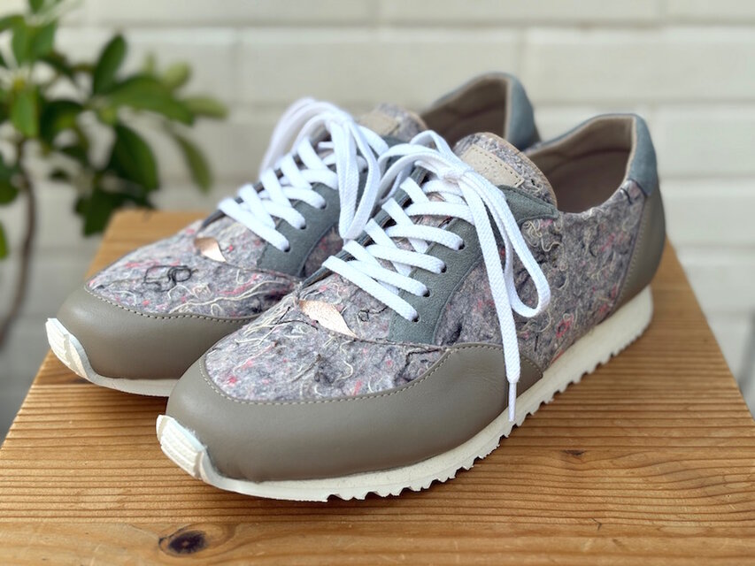 ステケレンブルフ Six new LEGO Adidas ZX 8000 sneaker colourways coming early