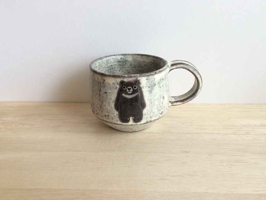 ツキノワグマのマグ（アイボリーマットB）