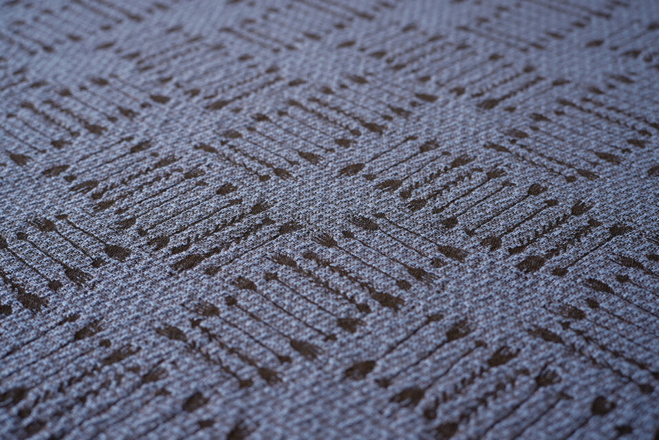 ジャガード生地 ウール [ 麦 ] 紫｜オリジナルファブリック Aneqdot by