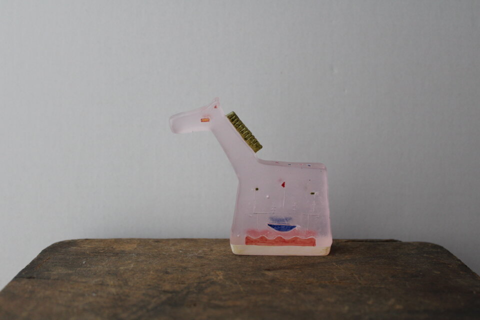 木馬かもしれない(ピンク)