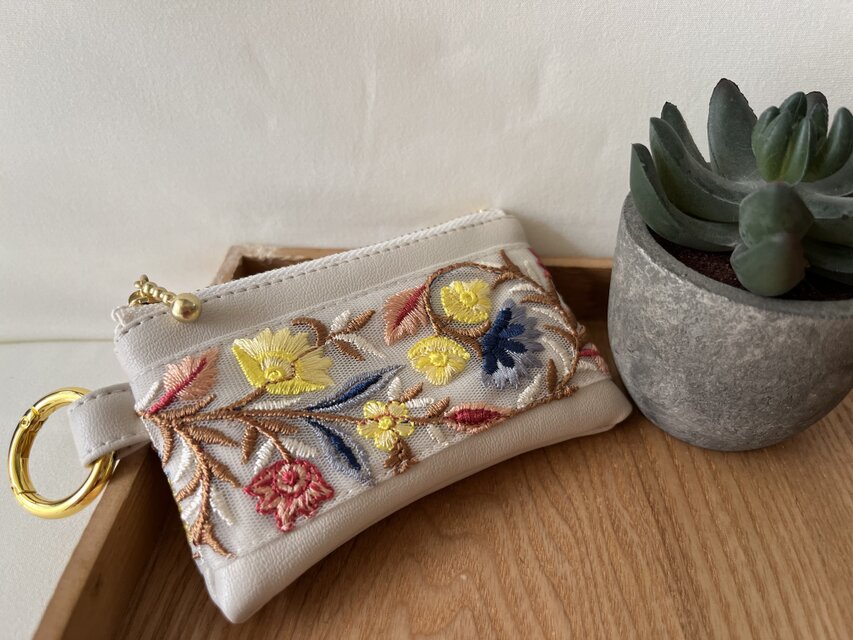 両面インド刺繍ポーチ　10cm  フェイクレザー　カラビナ(11)
