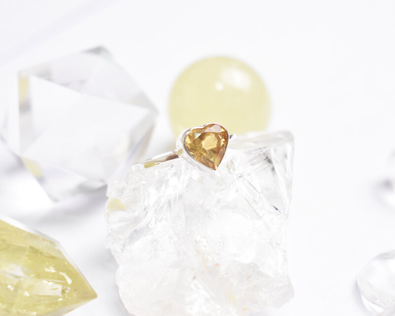 天然石リング　シトリン　大粒　イエロー　高透明　SV925刻印 楽天市場】K10YG シトリン リング【送料無料】【代引手数料無料