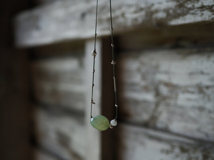 <MTO> -'rough cut' Chalcedony- code necklace