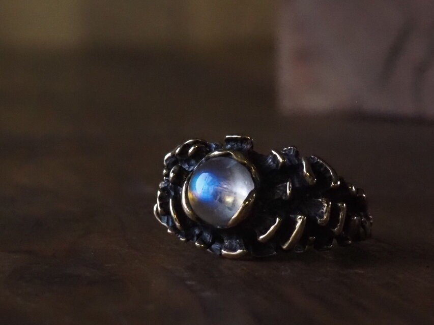 yasuhide ono ムーンストーンリング ムーンストーン リング / silk Moonstone Ring l | iichi 日々の