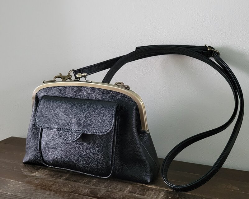 がま口ミニショルダーバッグ(ブラック)