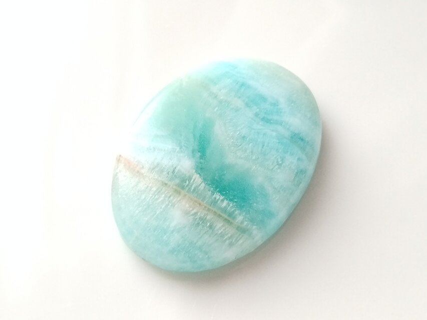 カリビアンブルーカルサイト　34x24mm ルース