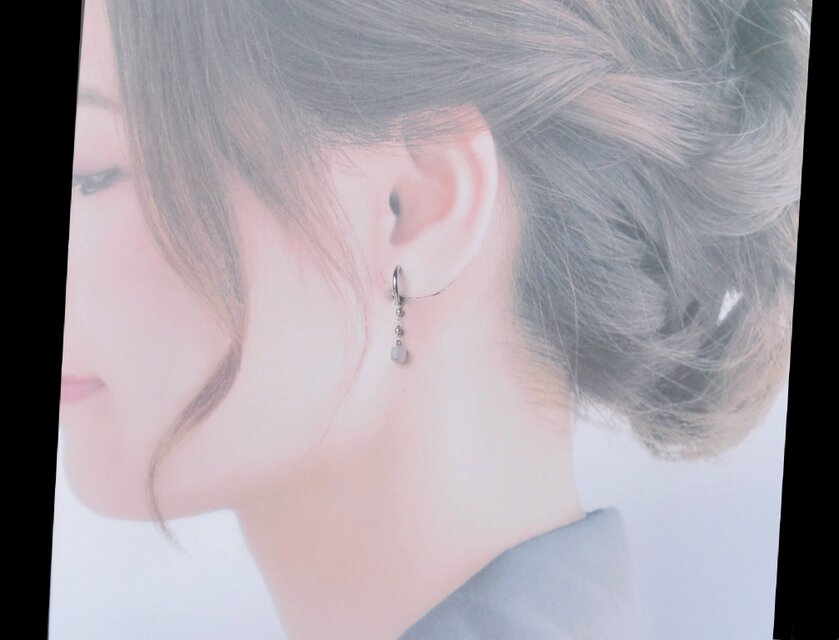 ブルーレースアゲート / キューブドロップ·イヤリング(ピアス) | iichi