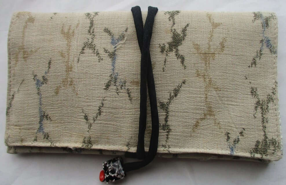 ８３５４　綿の着物で作った和風財布・ポーチ　＃送料無料