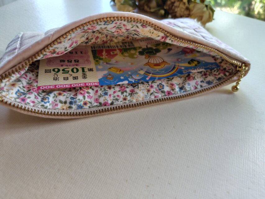 ふんわり♡サクラ色のパッチワークポーチ | iichi 日々の暮らしを