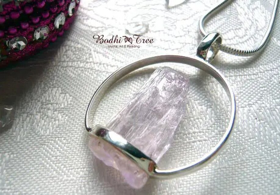 クンツァイト 原石 ペンダント【9月誕生石】ピンク sv925 天然石ジュエリー