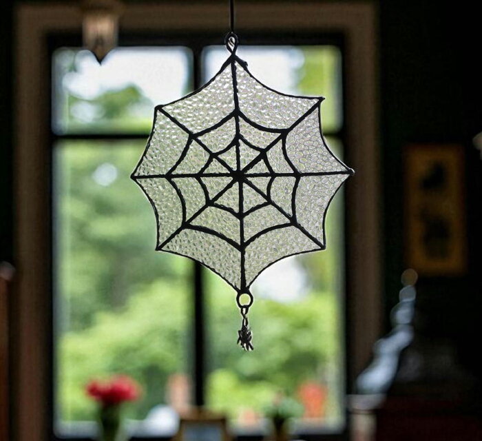 ステンドグラスオーナメント　サンキャッチャー　ステンドグラスサンキャッチャー ステンドグラス・月と猫のサンキャッチャー・オーナメント | W3