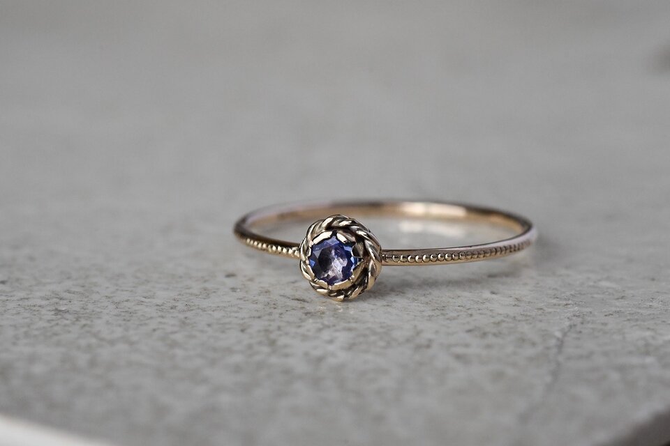 映佳〜タンザナイト〜