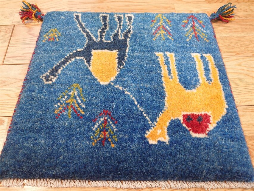 ペルシャ ギャッベ ミニマット ラグ 横45x41㎝ ラクダ 青色 藍色 T8280