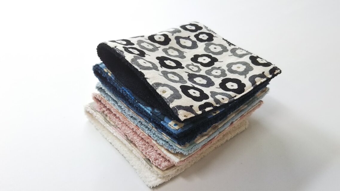 ハーフハンカチ  ガーゼ × パイル  小花　5色組